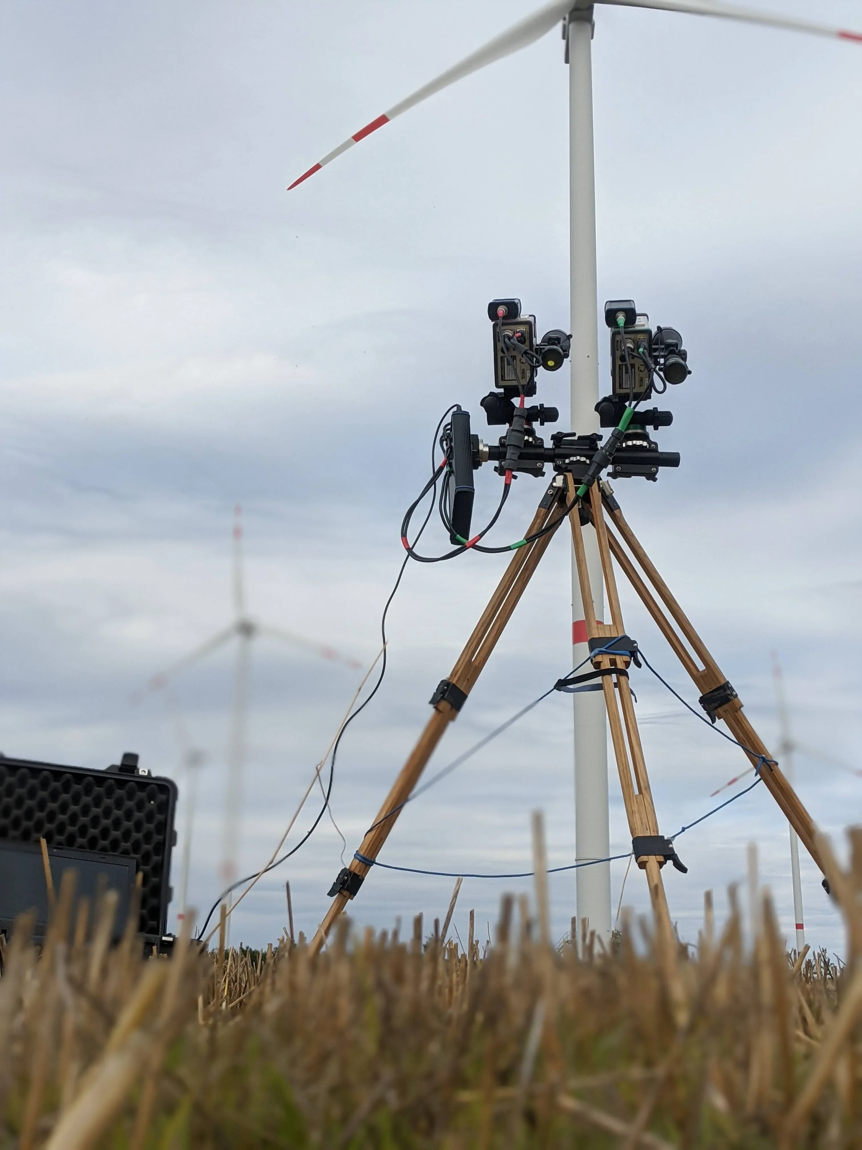 Turmmonitoring Sensor an Windkraftanlage